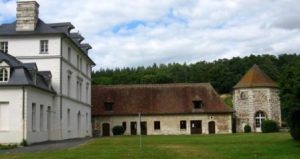 le-ch-teau-la-motte-montfort-sur-risle-pr-s-de-pont-audemer