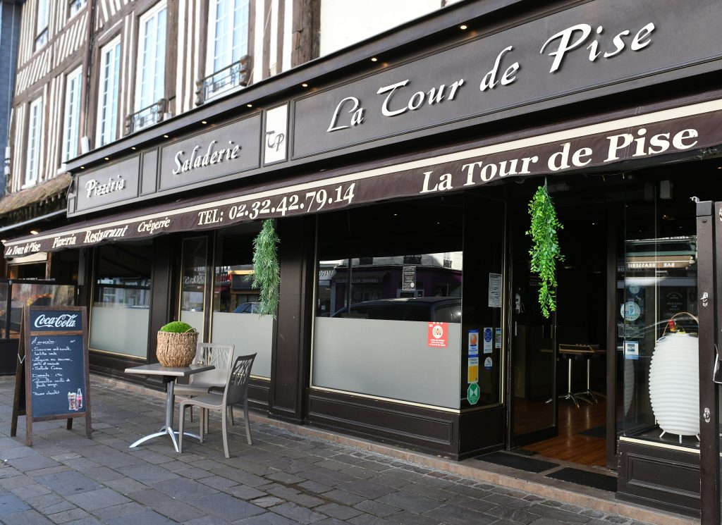 tour de pise restaurant jambes