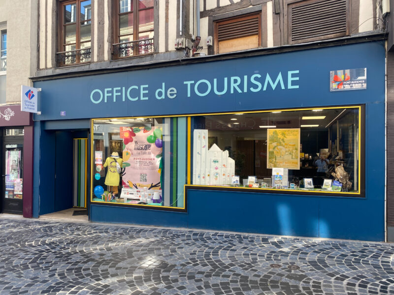 Devanture office de tourisme Pont-Audemer Val de Risle
